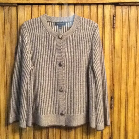 St. John Cardigan - Picture 1 of 7